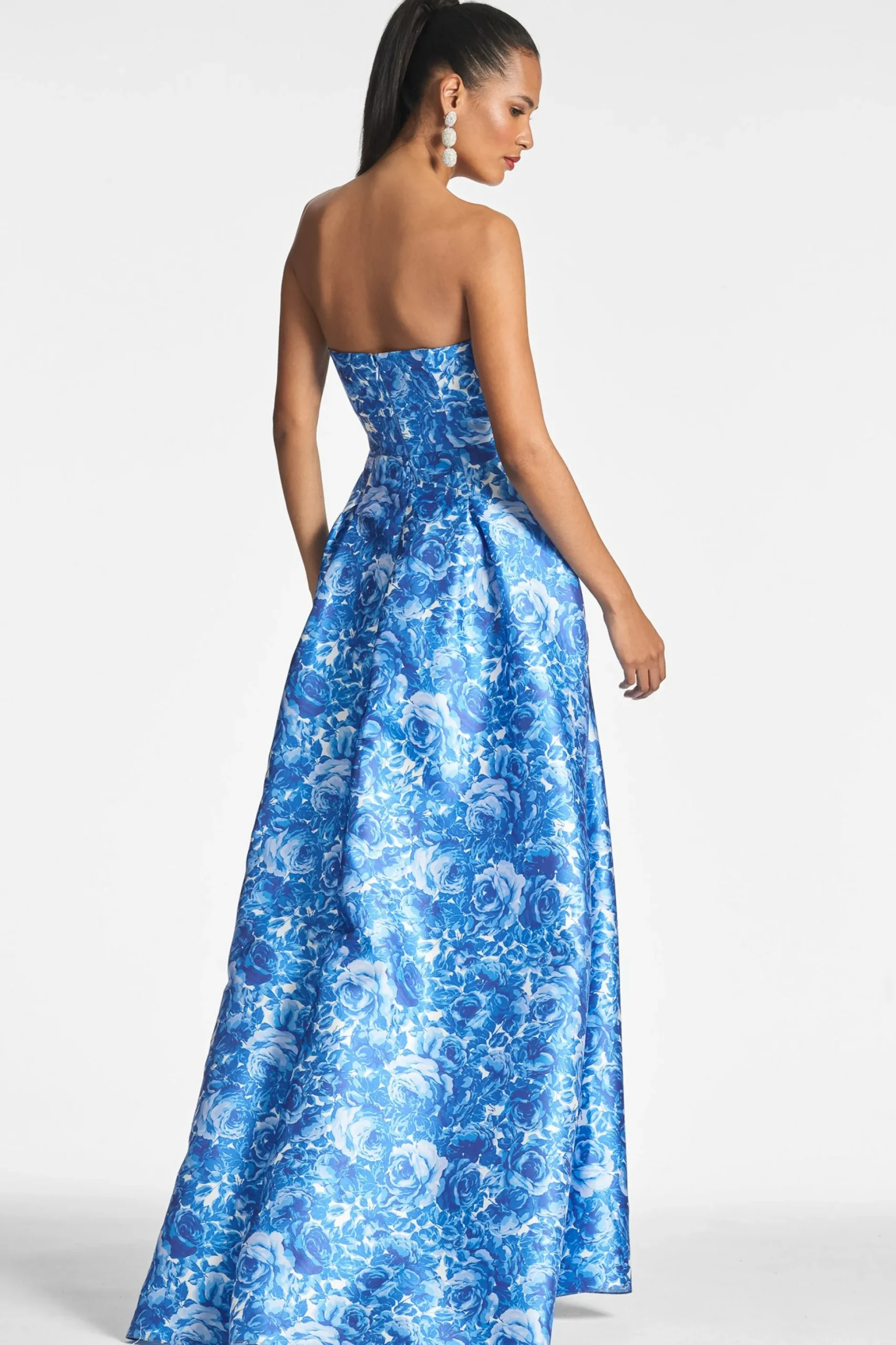 Sachin & Babi Strapless<Giovanna Gown - Mediterranean Blooms Mediterraneanblooms