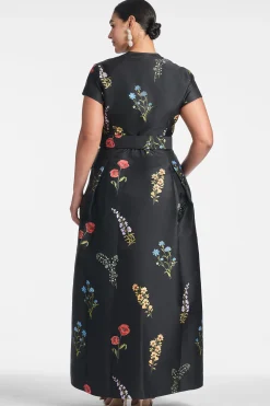 Sachin & Babi Plus Sizes|Short Sleeve<Marta Gown - Noir Bouquet Noirbouquet